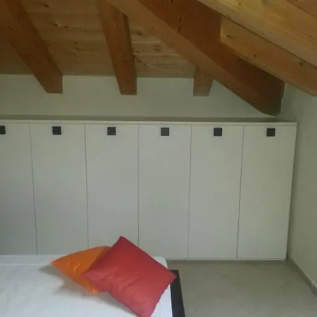 Les Bijoux アパート